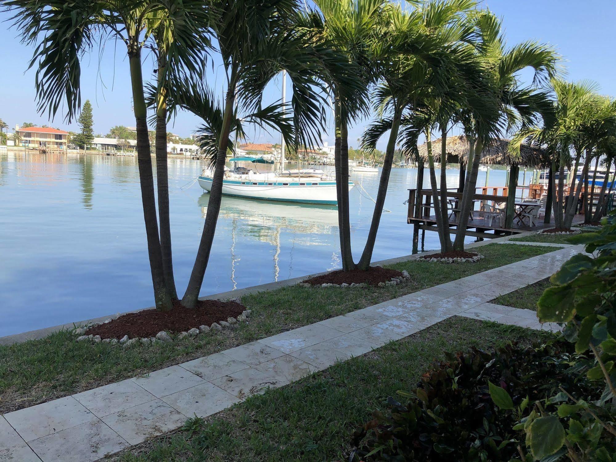 The Costal Hotel Clearwater Luaran gambar